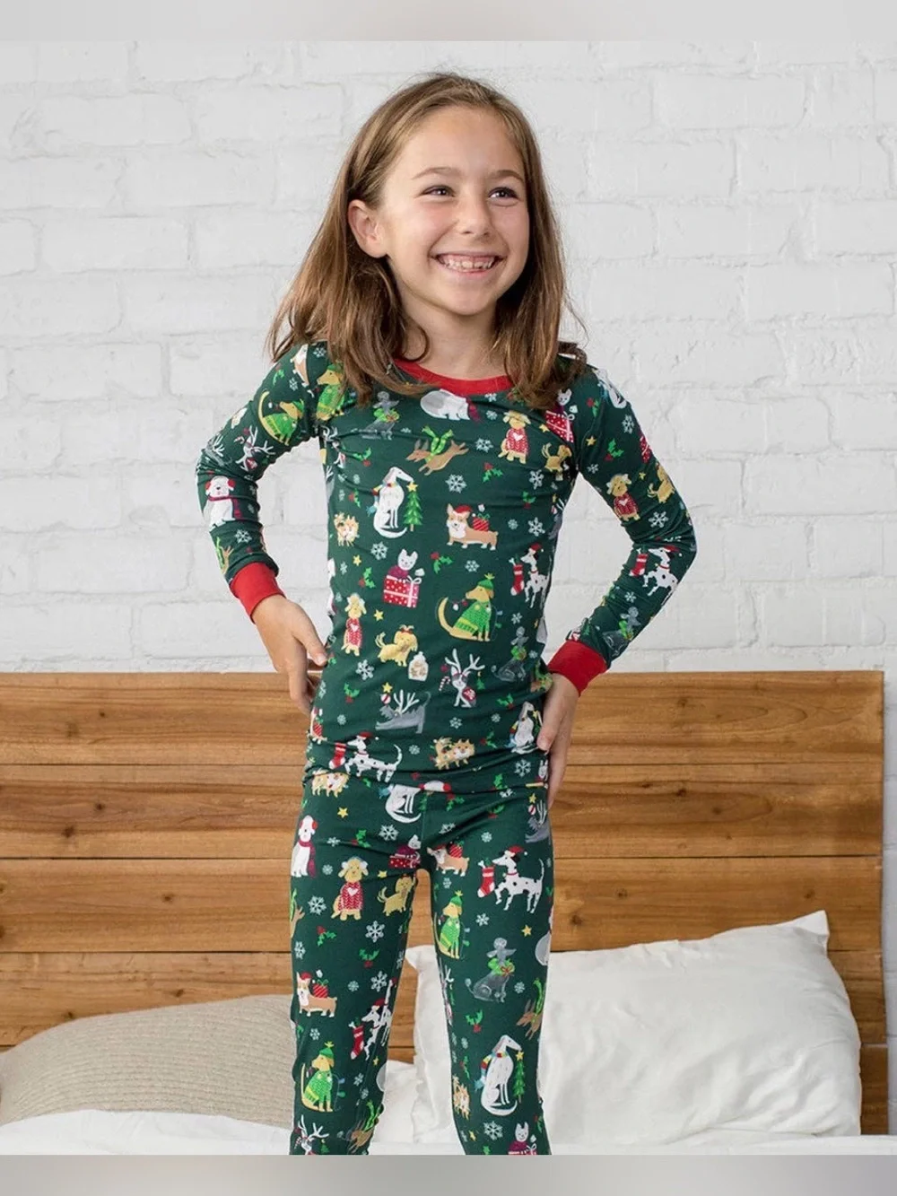 LITTLE SLEEPIES Holiday Hounds Bamboo Christmas Pajama Set- 9-10Y